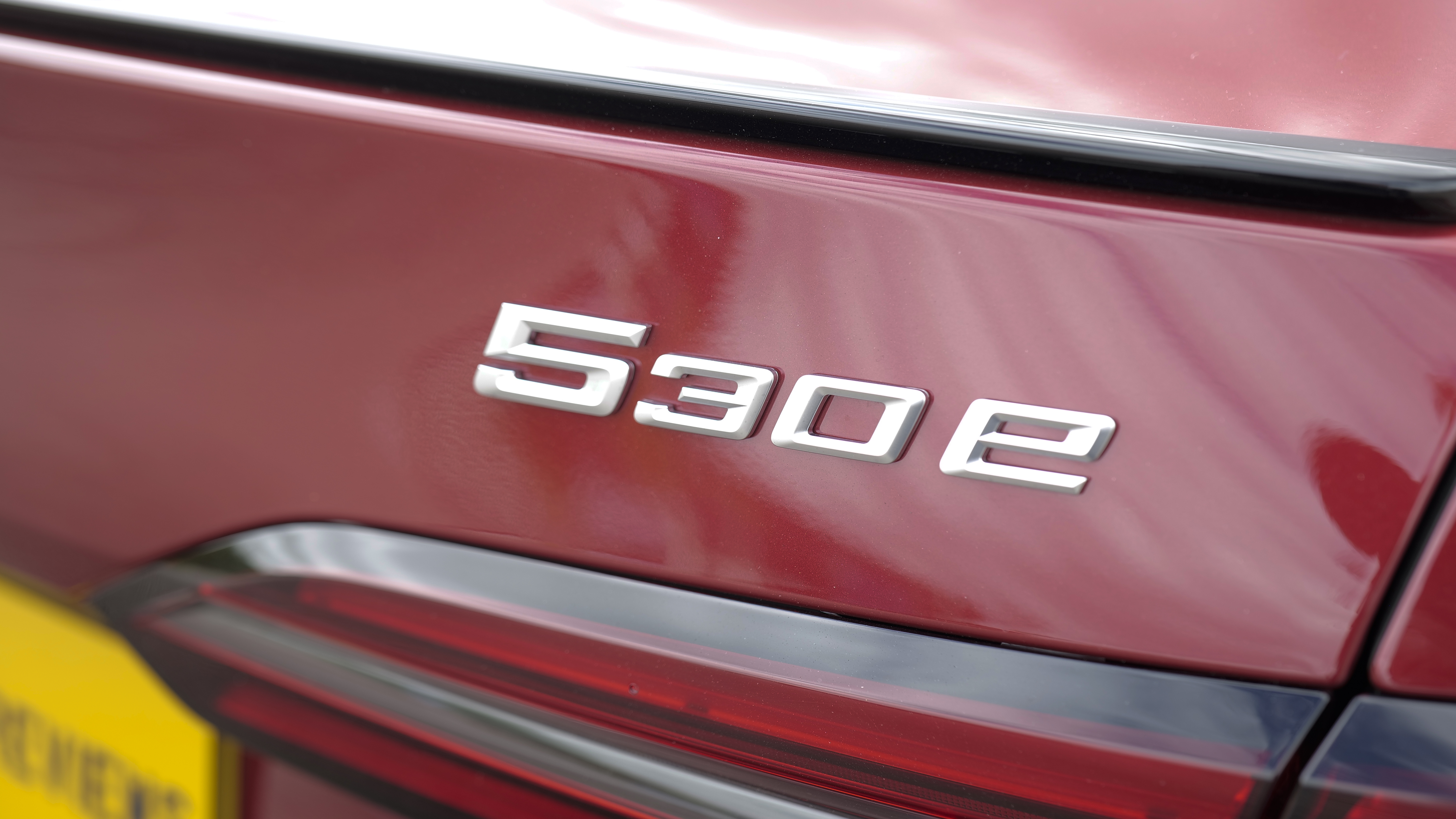 BMW 5 SERIES SALOON 520i M Sport 4dr Auto